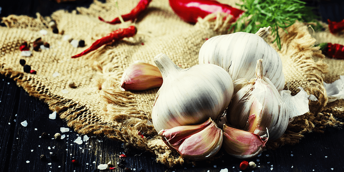 garlic cloves to ease back pain
