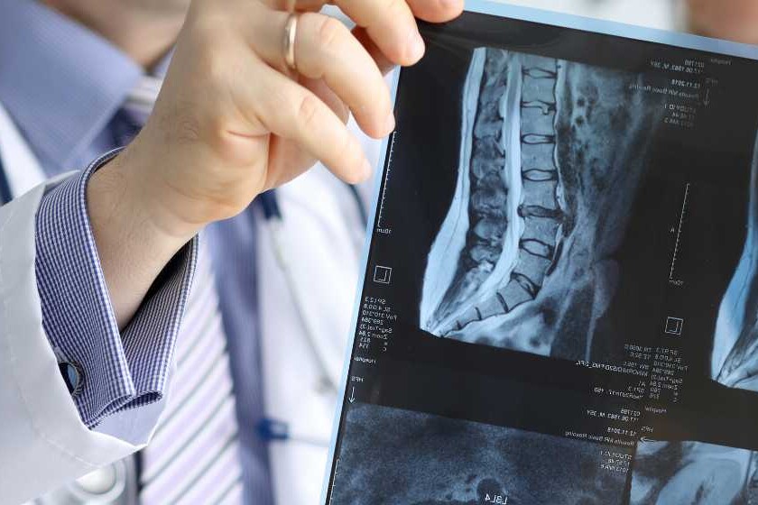 ortho vs neuro surgeon selection