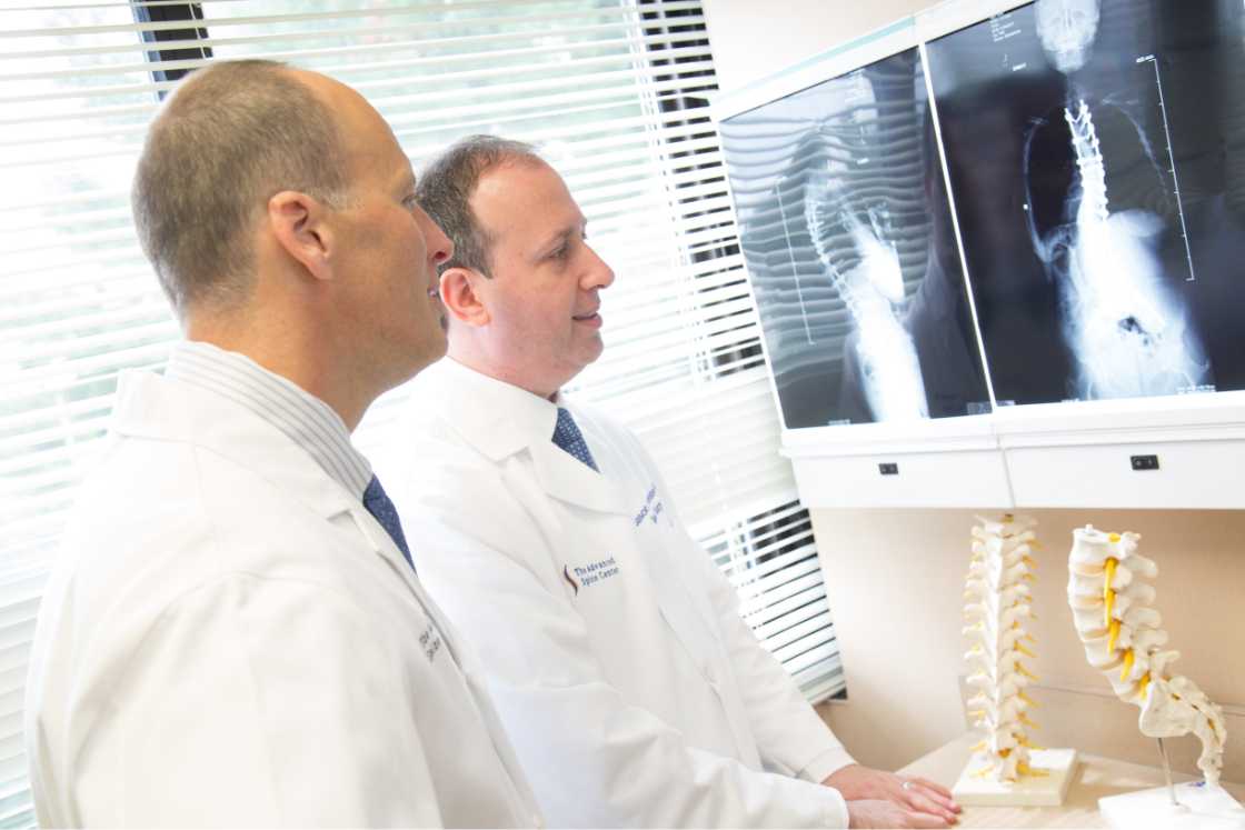 Meet Dr. Jason Lowenstein: Your Scoliosis Surgeon | Advanced Spine